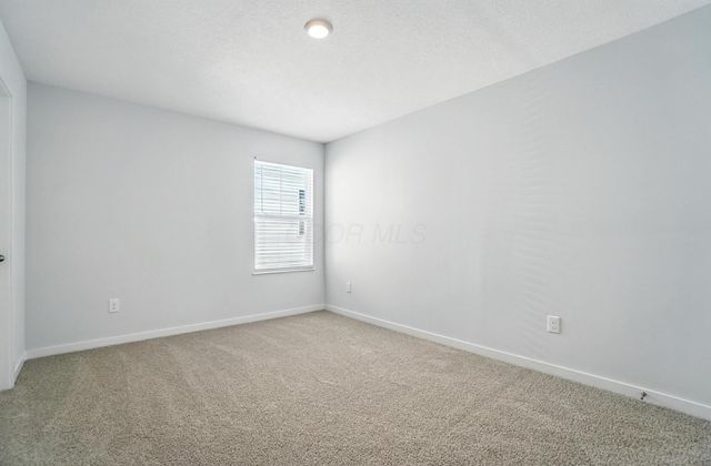 530 Hemingway Avenue, Lithopolis, OH 43136
