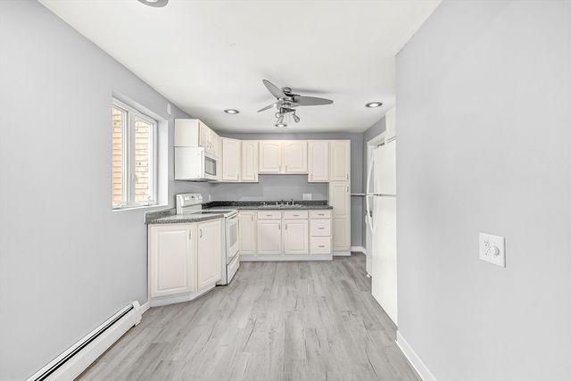 298 Collette St, New Bedford, MA 02746