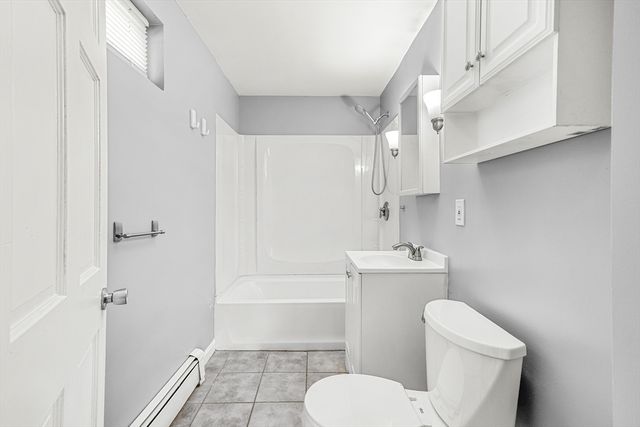298 Collette St, New Bedford, MA 02746