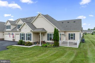 1080 ARBOUR LN, Quakertown, PA 18951