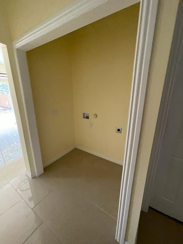 4714 Frank, Dallas, TX 75210