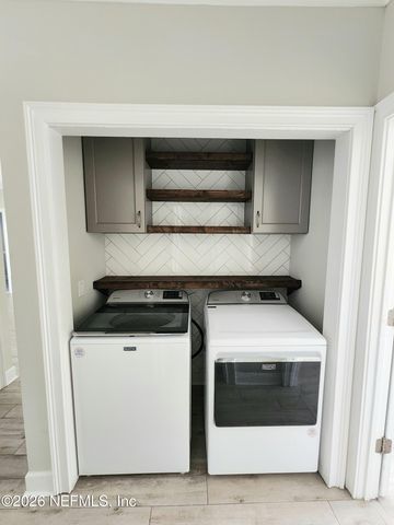 403 BRANCH WOOD Lane, Jacksonville, FL 32256