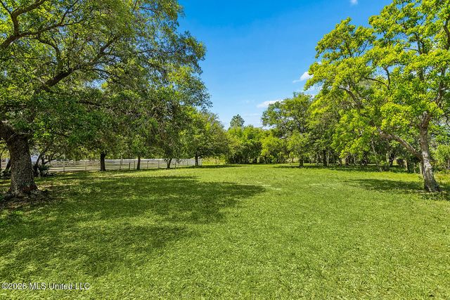 1526 Dunbar Avenue, Bay Saint Louis, MS 39520