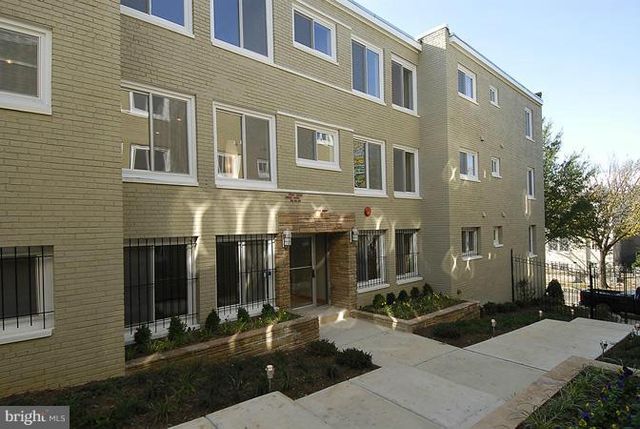 1901 LINCOLN RD NE #101, Washington, DC 20002