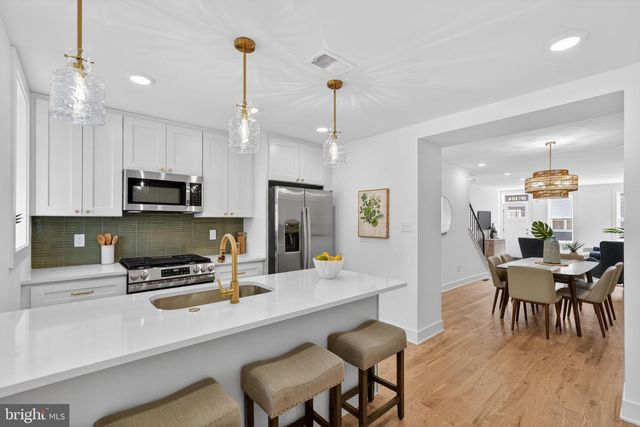 164-66 EAST ST, Philadelphia, PA 19127