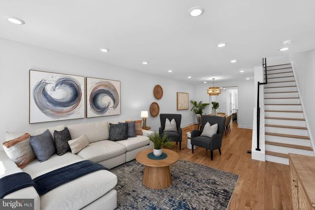 164-66 EAST ST, Philadelphia, PA 19127