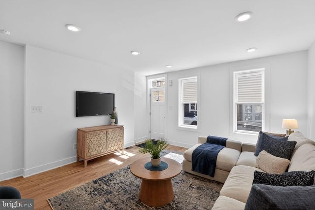 164-66 EAST ST, Philadelphia, PA 19127