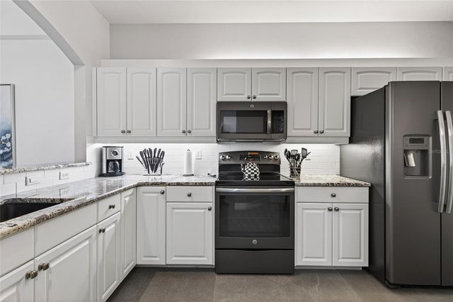 903 TARTAN DRIVE 26, Venice, FL 34293