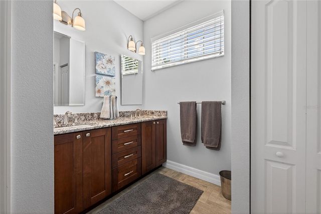 903 TARTAN DRIVE 26, Venice, FL 34293