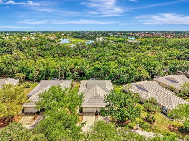 903 TARTAN DRIVE 26, Venice, FL 34293