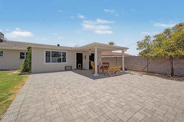 1220 E LAS PALMARITAS Drive, Phoenix, AZ 85020
