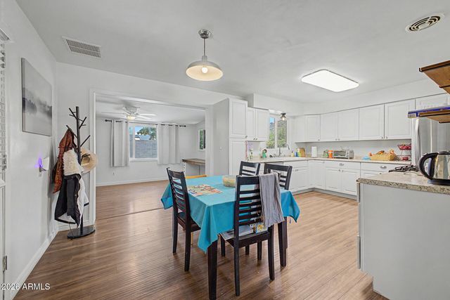 1220 E LAS PALMARITAS Drive, Phoenix, AZ 85020