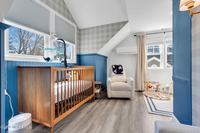 11 Borden Street, Shrewsbury Boro, NJ 07702