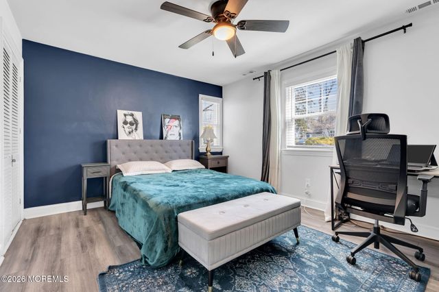 11 Borden Street, Shrewsbury Boro, NJ 07702