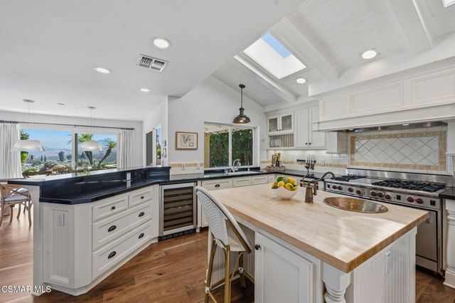 987 Brookview Avenue, Westlake Village, CA 91361