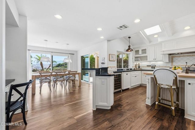 987 Brookview Avenue, Westlake Village, CA 91361