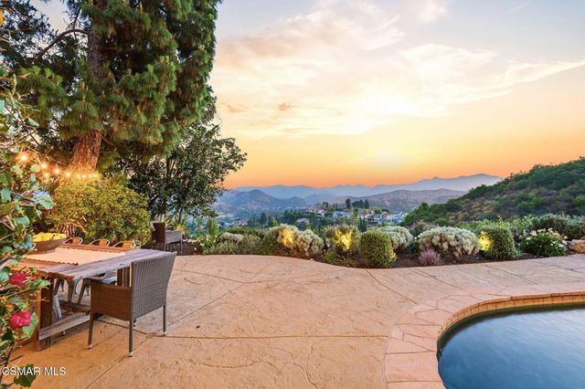 987 Brookview Avenue, Westlake Village, CA 91361