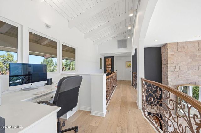 987 Brookview Avenue, Westlake Village, CA 91361