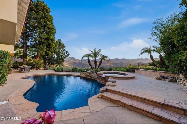 987 Brookview Avenue, Westlake Village, CA 91361