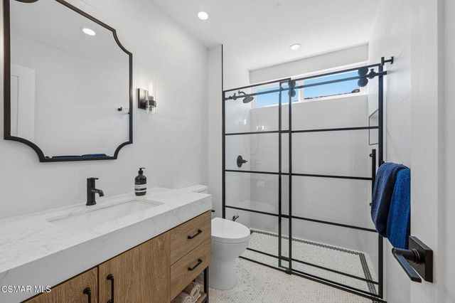 987 Brookview Avenue, Westlake Village, CA 91361