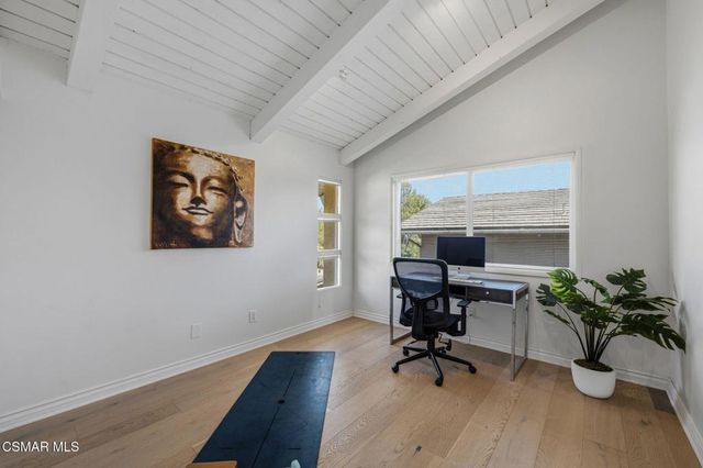 987 Brookview Avenue, Westlake Village, CA 91361
