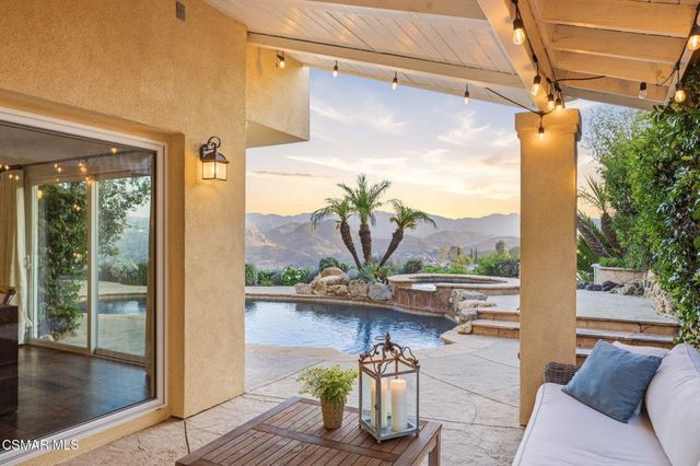987 Brookview Avenue, Westlake Village, CA 91361