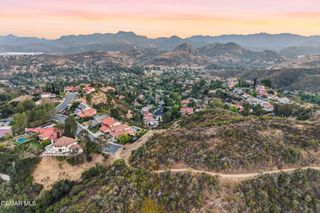 987 Brookview Avenue, Westlake Village, CA 91361