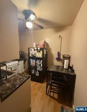 286 6th Street, Haledon, NJ 07508