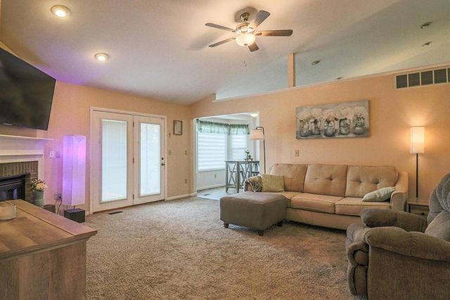 6293 Remington Cove, Burlington, KY 41005