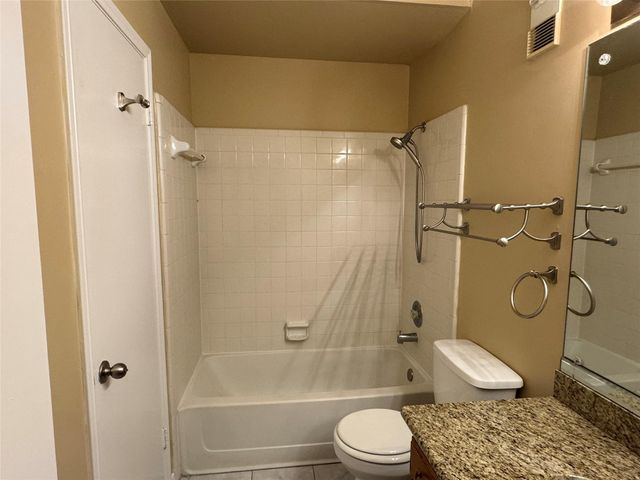 6500 Harbor Town Drive 3401, Houston, TX 77036