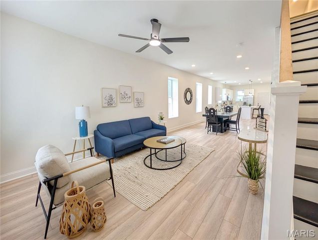 3000 California Avenue, St Louis, MO 63118