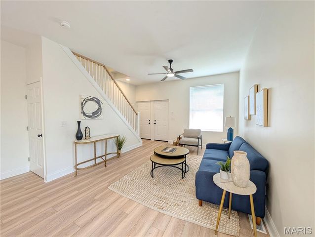 3000 California Avenue, St Louis, MO 63118