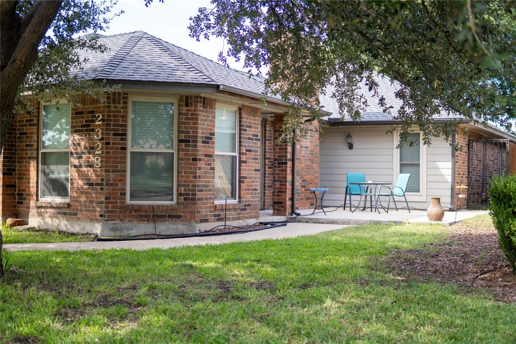 2323 Ridgestone Drive, Dallas, TX 75287