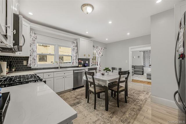 255 Pennsylvania Avenue, Mount Vernon, NY 10552