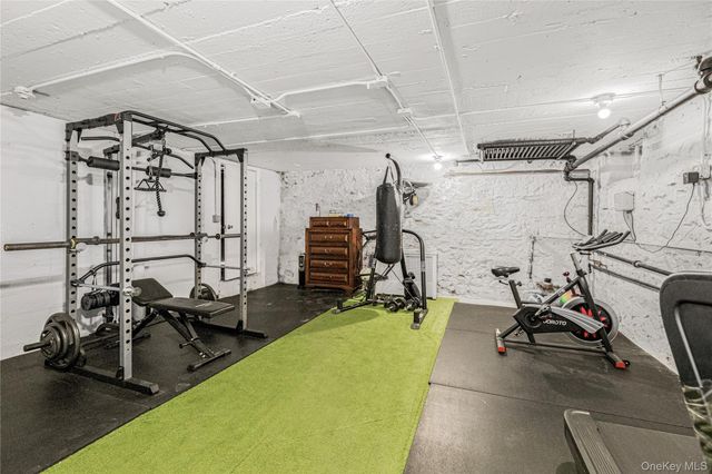 255 Pennsylvania Avenue, Mount Vernon, NY 10552