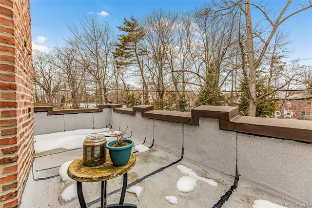 255 Pennsylvania Avenue, Mount Vernon, NY 10552