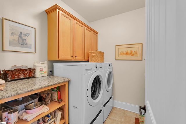 45 Verona Circle, Simpsonville, SC 29681