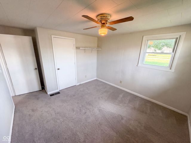 2584 E Phylbeck Avenue, Terre Haute, IN 47805