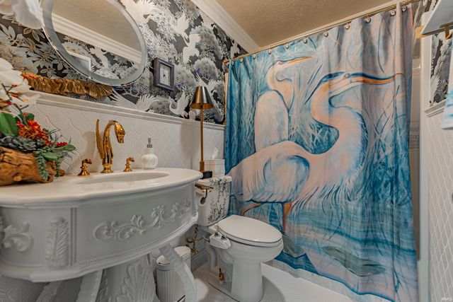 2525 Aruba Court, Evansville, IN 47725