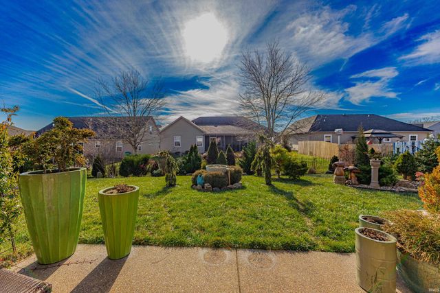 2525 Aruba Court, Evansville, IN 47725