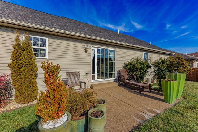 2525 Aruba Court, Evansville, IN 47725