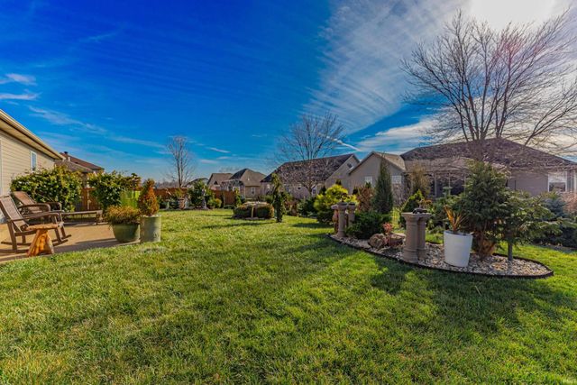 2525 Aruba Court, Evansville, IN 47725