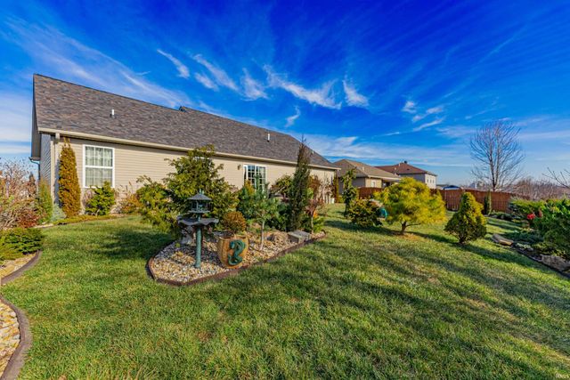 2525 Aruba Court, Evansville, IN 47725