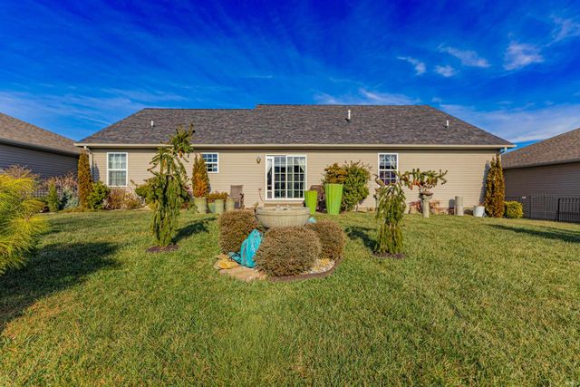 2525 Aruba Court, Evansville, IN 47725