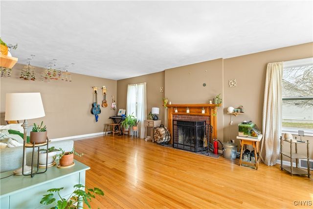 823 Van Buren Street, Utica, NY 13501