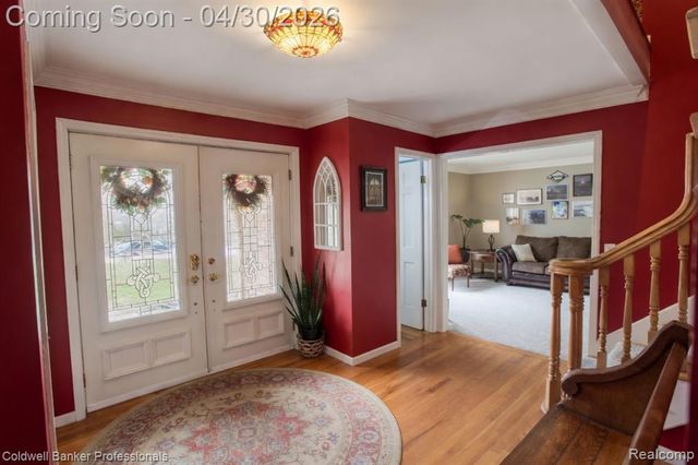 1345 Kings Pointe Road, Grand Blanc, MI 48439