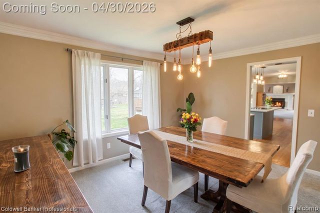 1345 Kings Pointe Road, Grand Blanc, MI 48439