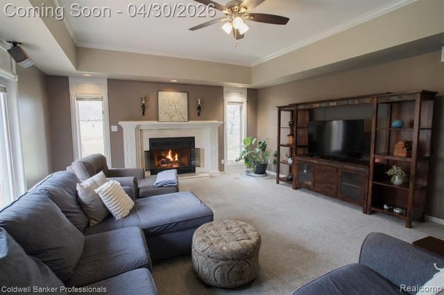 1345 Kings Pointe Road, Grand Blanc, MI 48439