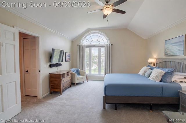 1345 Kings Pointe Road, Grand Blanc, MI 48439