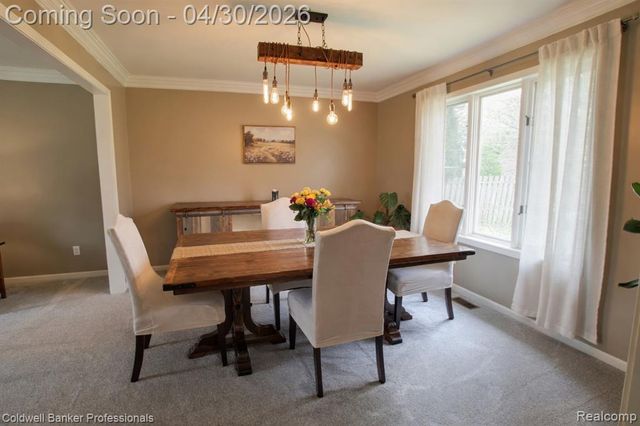1345 Kings Pointe Road, Grand Blanc, MI 48439